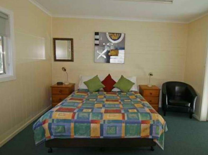 פורפנקה Alpine Riverside Cottages מראה חיצוני תמונה