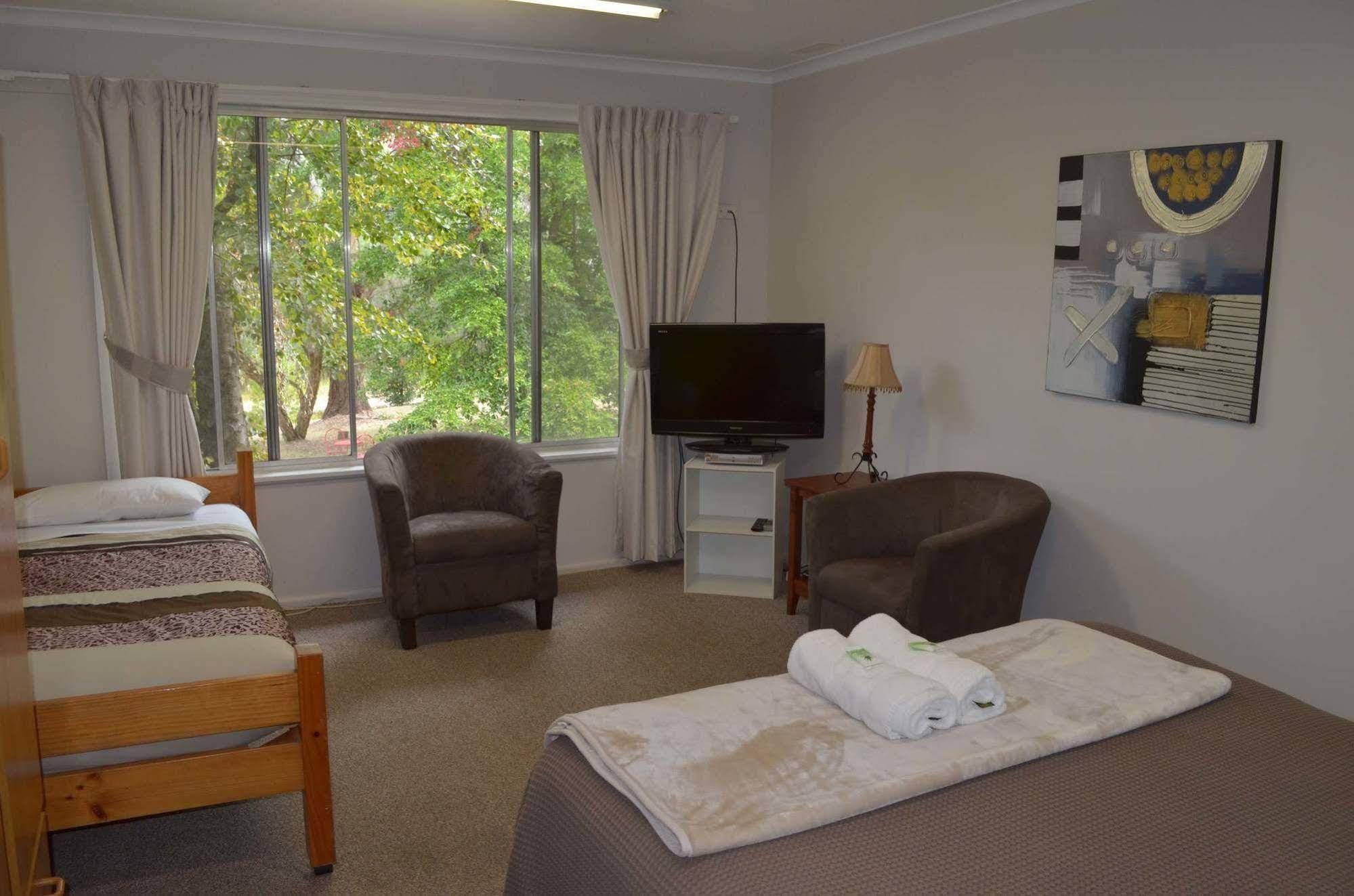 פורפנקה Alpine Riverside Cottages מראה חיצוני תמונה
